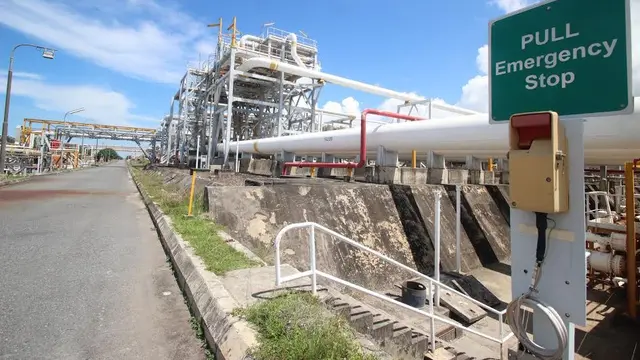 Selama ini, PKT membeli gas seharga US$ 6 dari perusahaan minyak dan gas lepas pantai guna memasok 5 pabrik produksi pupuk.(Liputan6.com/Abelda Gunawan)