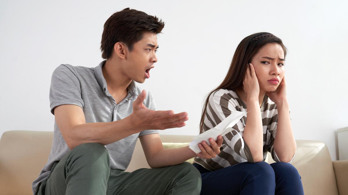 5 Tantangan Menjalin Hubungan dengan Orang Avoidant