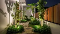 Cara Menata Kebun di Samping Rumah Sempit agar Tetap Lega dan Hijau
