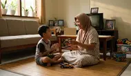 9 Cara Mengajarkan Anak Meminta Izin Sebelum Menggunakan Barang Milik Orang Lain