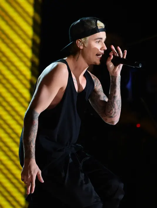 Tak terlihat Justin dan Sofie menghabiskan waktu bersama di London, kabarnya pelantun lagu ‘Baby’ ini hanya fokus pada konser yang digelarnya dan pertemuannya dengan para penggemar. (AFP/Bintang.com)