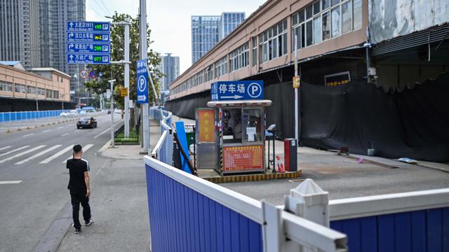 FOTO: Lepas dari Bayang-Bayang Corona, Kota Wuhan Mulai Menggeliat