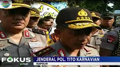 Dalam aksi penangkapan tersebut, para terduga sempat mencoba untuk melarikan diri.