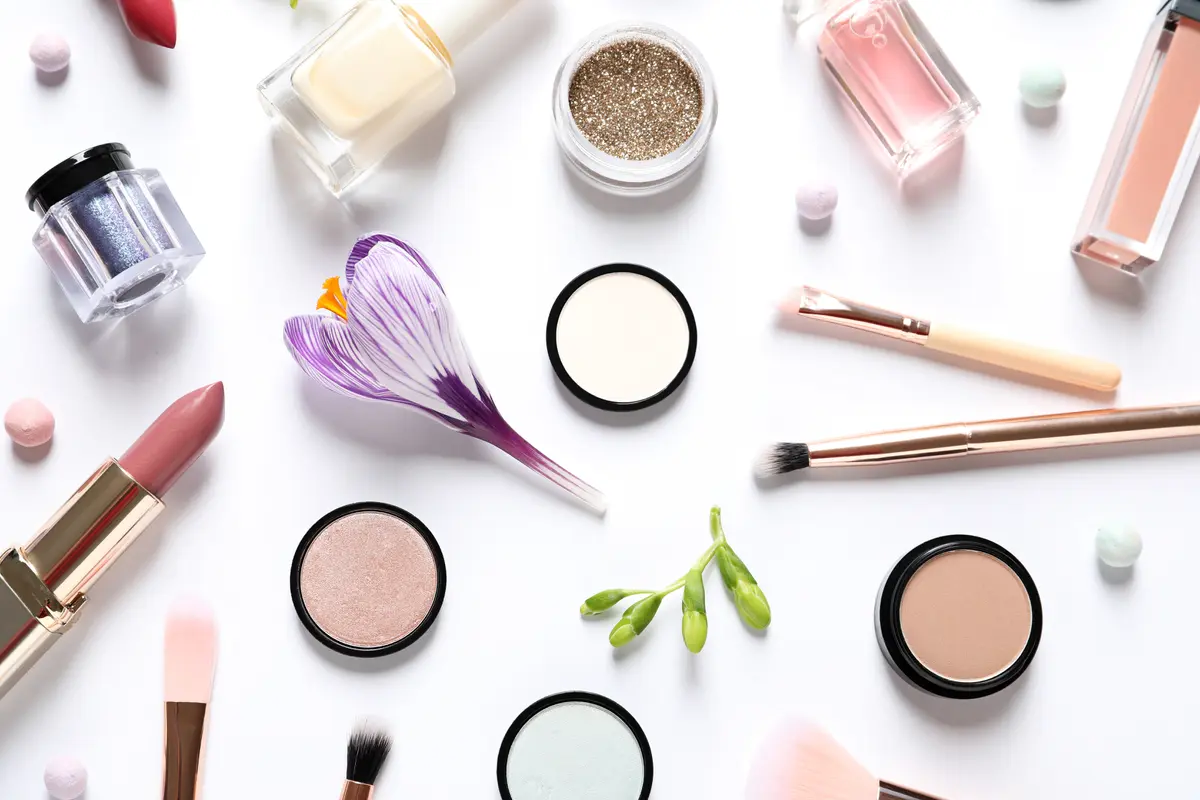 Ilustrasi produk makeup