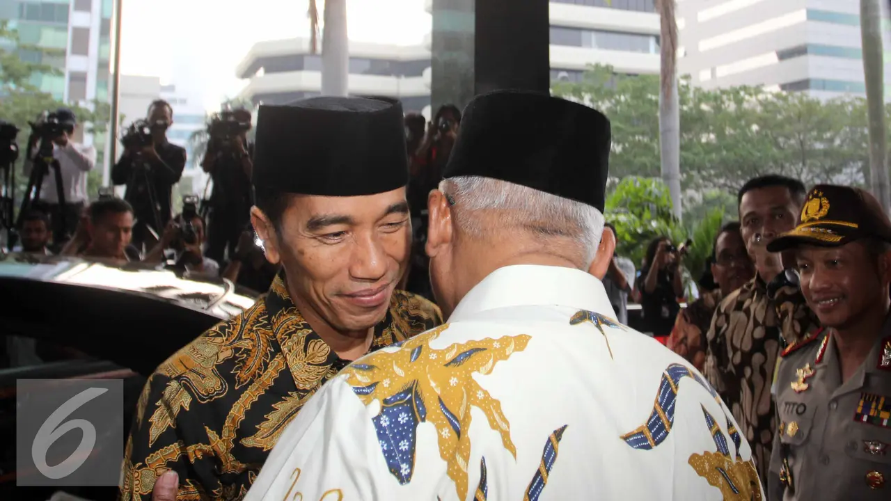 20150709-Jokowi dan JK Buka Puasa di KPK-Jakarta-Jokowi