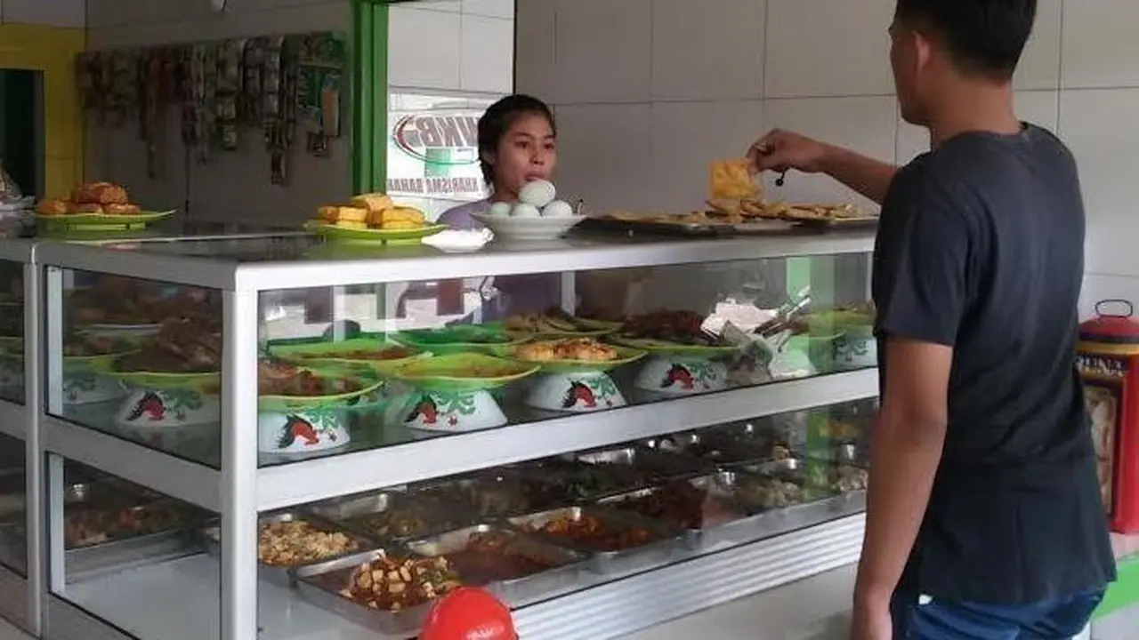 Bulan Puasa, 3 Zodiak Ini Nggak Mempan Godaan Warteg