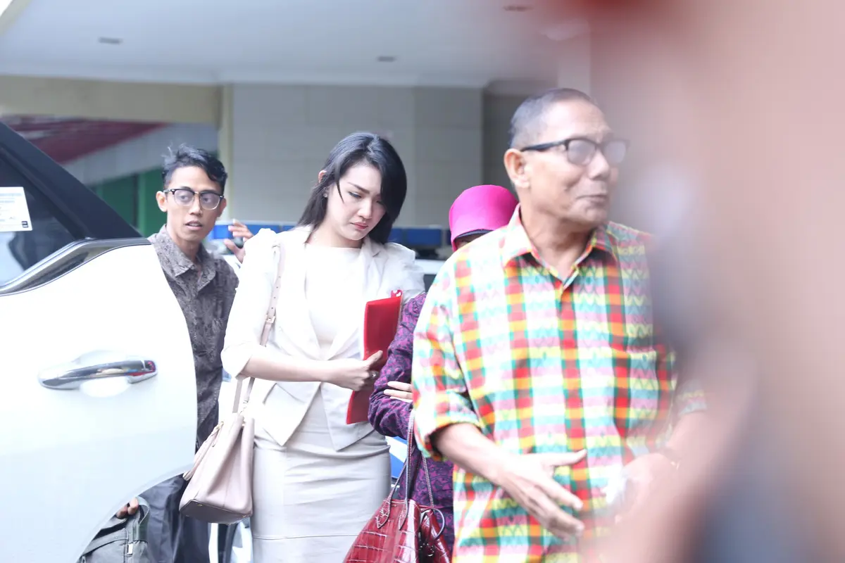 [Bintang] Kiswinar
