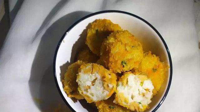 Resep bola bola nasi keju. (dok. Cookpad @alkhair_kitchen)