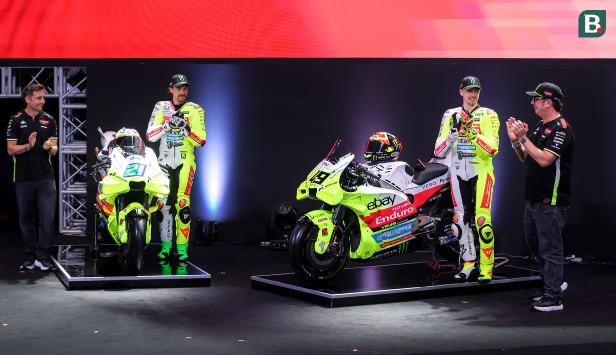 <p>Pembalap MotoGP, Franco Morbidelli dan Fabio Di Giannantonio hadir dalam launching tim Pertamina Enduro VR46 yang berlangsung di Balai Kartini, Jakarta, Sabtu (25/01/2025). (Bola.com/Bagaskara Lazuardi)</p>