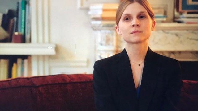 6 Potret Terbaru Clémence Poésy, Pemeran Fleur Delacour di Harry Potter