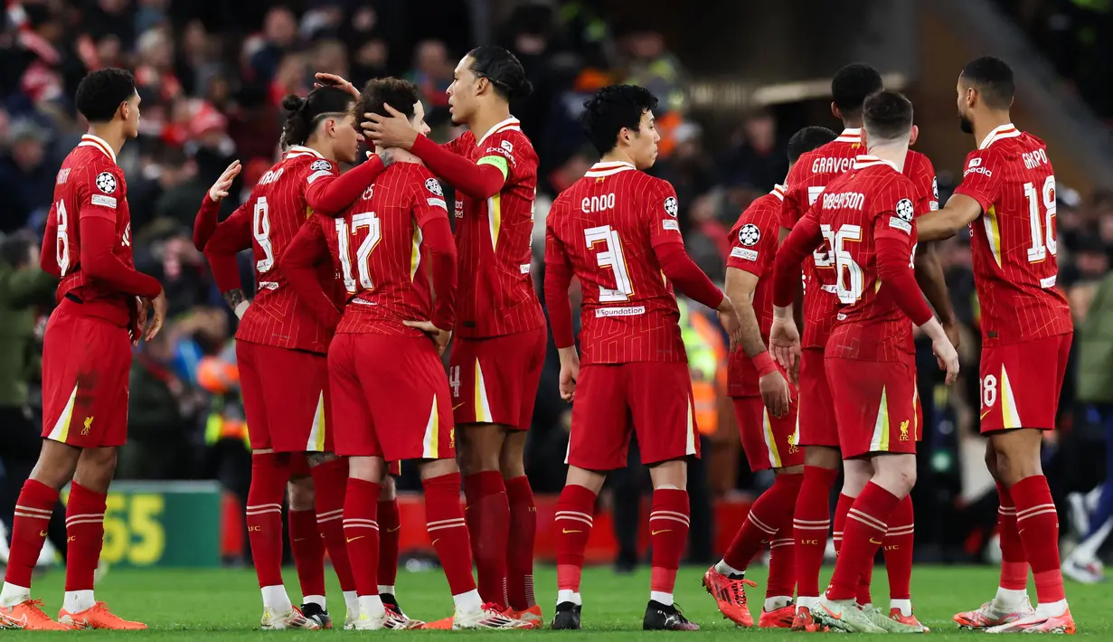 Secara mengejutkan Liverpool tersingkir dari Liga Champions 2024/2025 usai dikalahkan PSG lewat drama adu penalti 2-4 (0-1) dalam laga leg kedua 16 besar Liga Champions 2024/2025 yang digelar di Stadion Anfield. (Darren Staples/AFP)