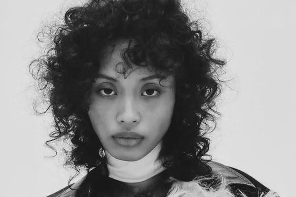 3 Fakta Nafa Salvana, Model yang Direkrut di Warung Pecel Lele hingga Tembus Milan Fashion Week