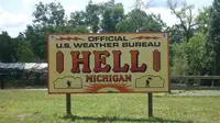 (Foto: All Thats Interesting) Sebuah tempat di Michigan diberi nama Hell atau neraka.