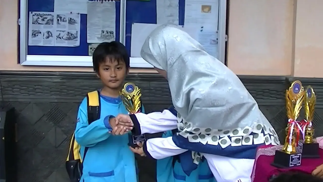 Mencari Bibit Unggul Melalui Lomba MAPEL di SD Islam Darul Falah 