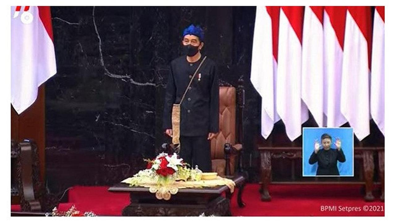7 Potret Presiden Jokowi Pakai Baju Adat Suku Baduy di Sidang Tahunan MPR RI