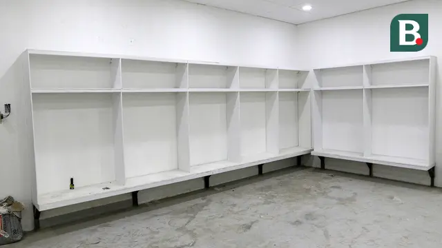 Loker di Stadion Rizal Memorial, Manila