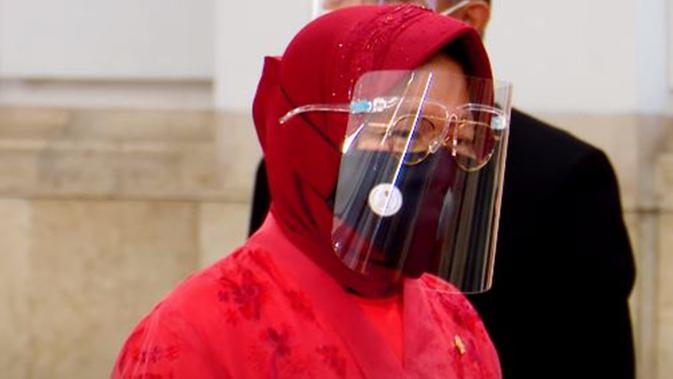 Risma dilantik sebagai Menteri Sosial. (dok. tangkapan layar YouTube/Sekretariat Presiden)