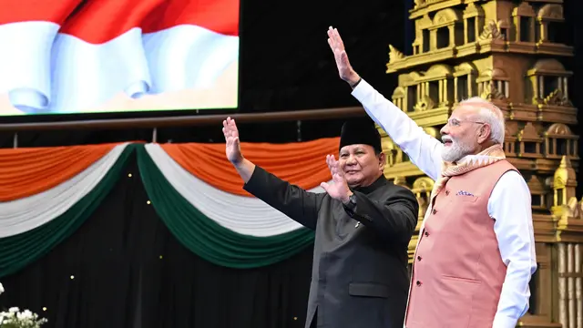 Presiden Prabowo Subianto dan PM India Narendra Modi saat menghadiri acara Indian Community Reception yang digelar di Jakarta International Convention Center (JICC), Selasa (7/7/2026). (Foto: Biro Pers Sekretariat Presiden)