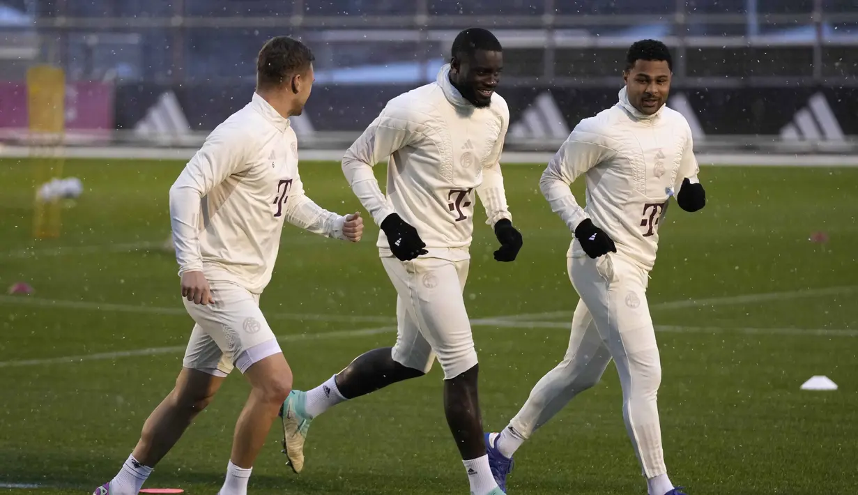 Bayern Munchen merupakan tim pertama dari Grup A Liga Champions 2023-2024, yang sudah dipastikan lolos ke babak 16 besar.  (AP Photo/Matthias Schrader)