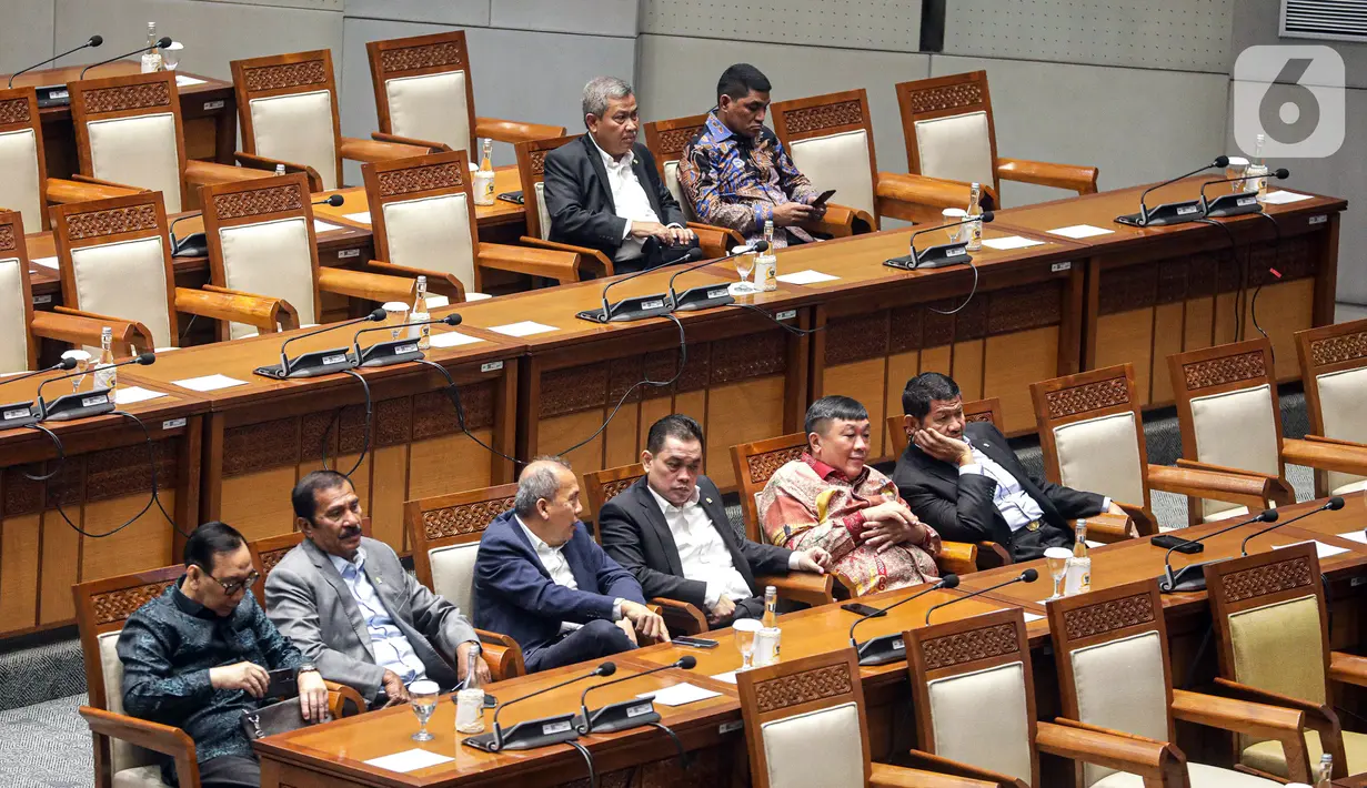 Puan mengatakan Rapat Oaripurna ini melibatkan 391 dari 575 anggota dewan. (Liputan6.com/Faizal Fanani)