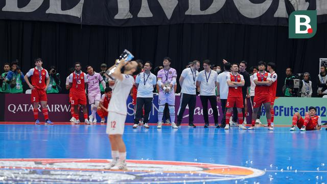 Foto: Berikan Perlawanan hingga Titik Darah Penghabisan, Timnas Futsal Indonesia Tunduk dari Iran Melalui Adu Penalti di Piala Asia