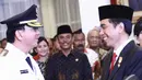 Basuki resmi dilantik sebagai Gubernur DKI Jakarta oleh Presiden Joko Widodo pada 19 November 2014 di Istana Negara (Liputan6.com/Faizal Fanani)