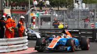 Aksi rekan setim Rio Haryanto di Manor Racing, Pascal Wehrlein, pada hari pertama sesi latihan bebas F1 GP Monako, Kamis (26/5/2016).