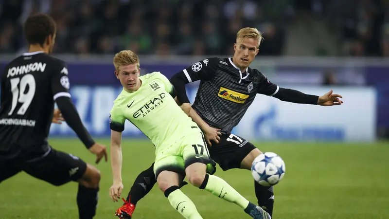 Borussia Moenchengladbach vs Manchester City (REUTERS/Ina Fassbender)