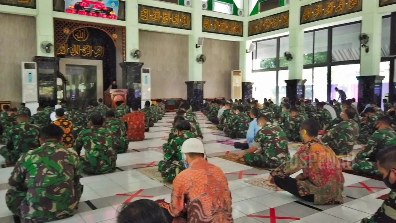 Melihat Salat Jumat Di Mabes TNI AU di Masa Transisi New Normal