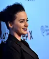 Katy Perry dan Orlando Bloom kembali rujuk usai kasus skandal perselingkuhan yang dilakukan oleh Orlando dan Selena Gomez disebuah klub malam minggu lalu. (AFP/Bintang.com)