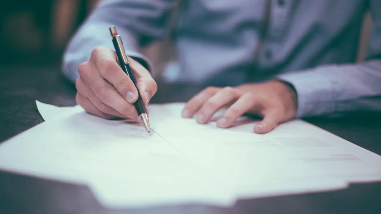 7 Cara Membuat Surat Resmi, Pahami Struktur Penulisannya - Hot Liputan6.com