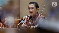 Presiden Direktur PT Freeport Indonesia Tony Wenas mengikuti rapat dengar pendapat (RDP) dengan Komisi VII DPR RI di komplek Parlemen, Jakarta, Rabu (19/2/2020).  DPR meminta Freeport menjelaskan perkembangan pembangunan pabrik pengolahan dan pemurnian (smelter) tembaga. (Liputan6.com/Johan Tallo)