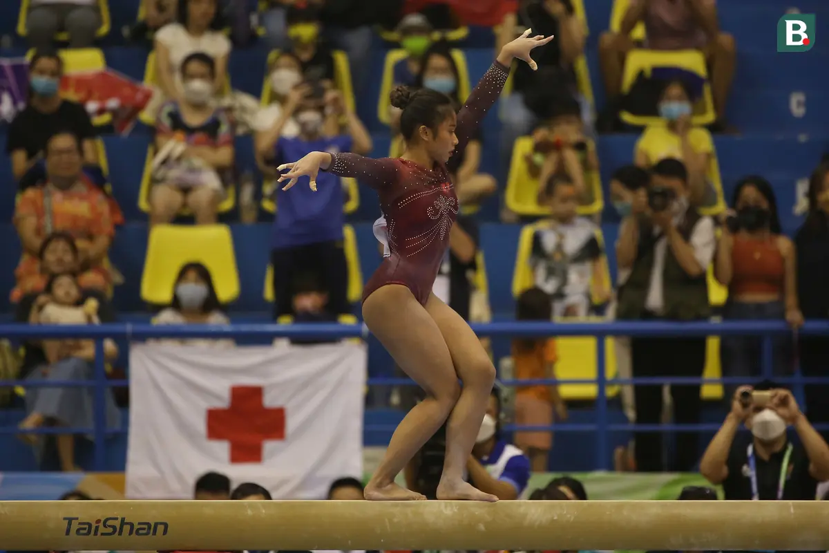 Foto: Sumbang Emas, Ini Dia Aksi Pesenam Ritmik Indonesia Rifda dan Ameera di SEA Games 2021
