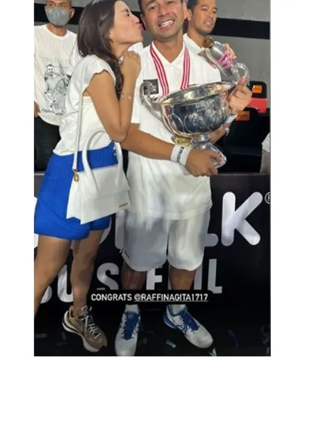 8 Momen Kemenangan Raffi Ahmad di Tiba-Tiba Tenis Lawan Desta, Berlangsung Meriah