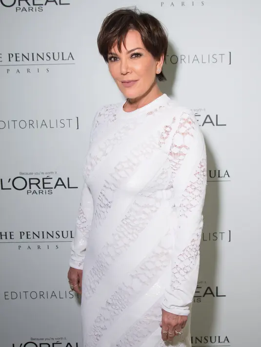 Menurut suatu sumber yang dekat dengan Kris Jenner ialah, ia(Kris) menunjukan ekspersi marah ketika Khloe ajukan batal cerai dengan atlet basket Lamar Odom. (AFP/Bintang.com)