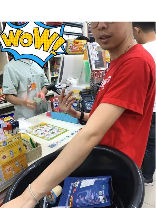 7 Potret Tas Belanja Ini Unik Banget, Bikin Geleng Kepala