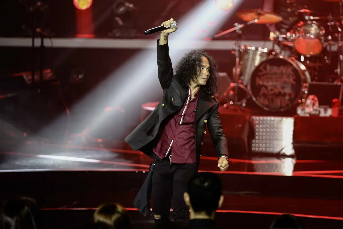 Slank Gelar Konser Bertajuk Slank in Love