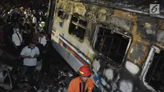 Keluarga salah satu korban kecelakaan tabrakan kereta api Walahar Ekspress, Hari Febrianto akan menuntut PT Kereta Api Indonesia (KAI) melalui jalur hukum.