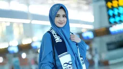 Michelle Ziudithsempat mengabadikan foto saat berada di Bandara Soekarno Hatta sebelum berangkat ke Arab Saudi. (Foto: Instagram/ michelleziu)