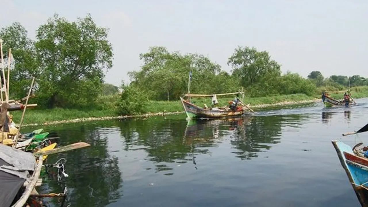 Sungai Angke di Jakarta/copyright commons.wikimedia.org