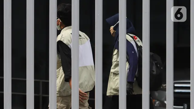 KPK Geledah Kantor Menteri KKP Edhy Prabowo