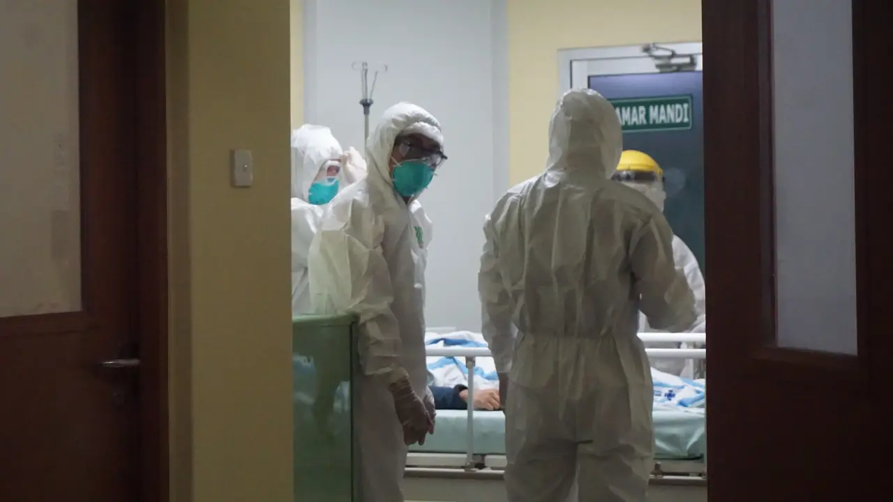 Simulasi Penanganan Virus Corona di RSUD dr Moewardi Solo