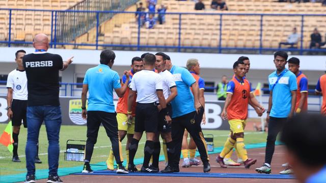 Persib vs Barito Putera