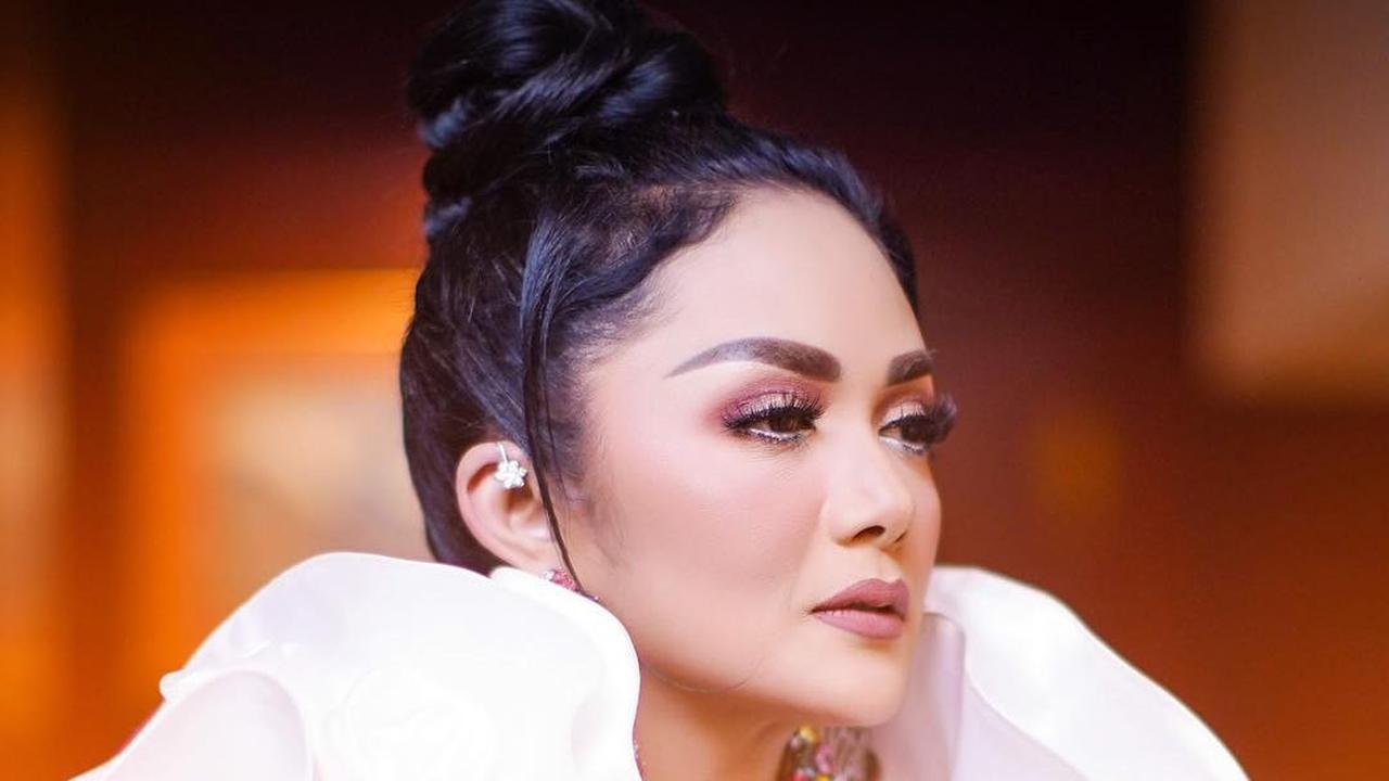 Krisdayanti. (Foto: Instagram @krisdayantilemos)