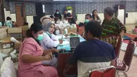 Melawan Batuk dan Diare Pasca-Banjir, Ini Keluhan Terbanyak Warga Tapteng yang Ditangani Tim Medis