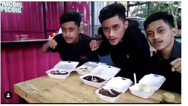 6 Potret Kompak YouTuber Kembar 3, Asal Surabaya yang Curi Perhatian