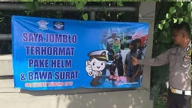 7 Potret Tulisan Lucu Himbauan Mudik Lebaran Ini Kocak Banget