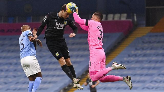 FOTO: Riyad Mahrez Cetak Hattrick, Manchester City Pesta Gol ke Gawang Burnley