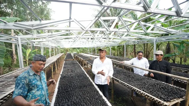 Calon Gubernur Jawa Barat TB Hasanuddin