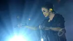 Penyanyi Krisdayanti tampil pada konser bertajuk Traya di Jakarta Convention Center, Jakarta, Minggu (3/5/2015). Pertunjukan spektakuler tersebut persembahan kolaborasi dari Krisdayanti, Erwin Gutawa, dan Jay Subiyakto. (Liputan6.com/Faisal R Syam)